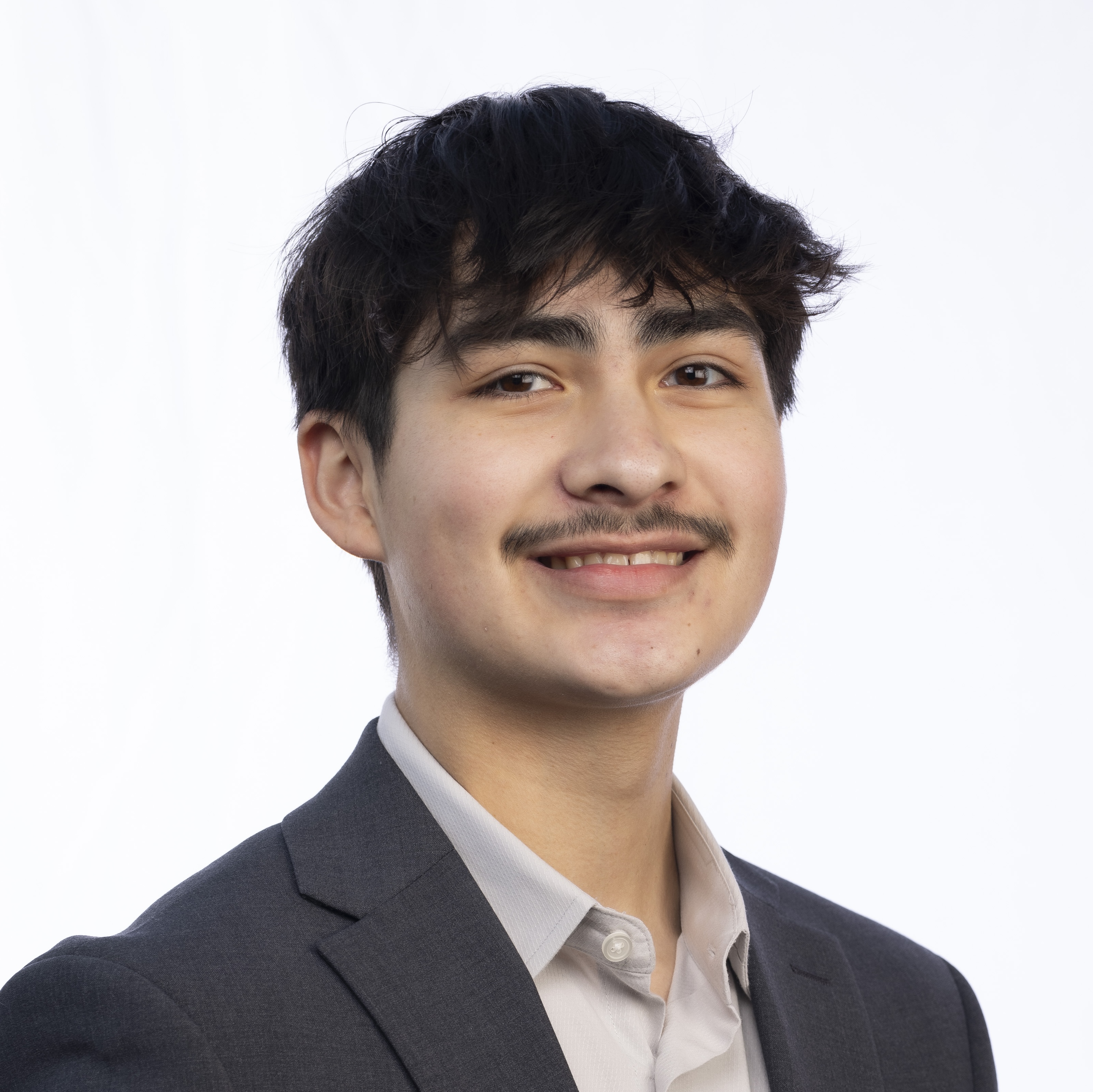 Pablo Rivas Headshot